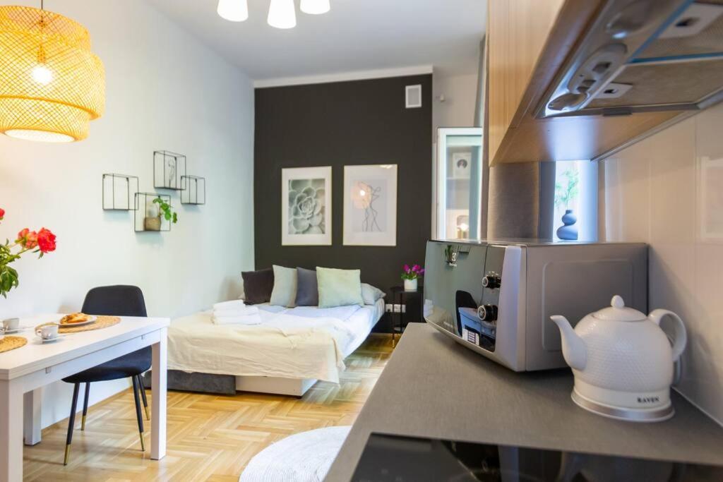 May C Studio W/Balcony Krasków Εξωτερικό φωτογραφία